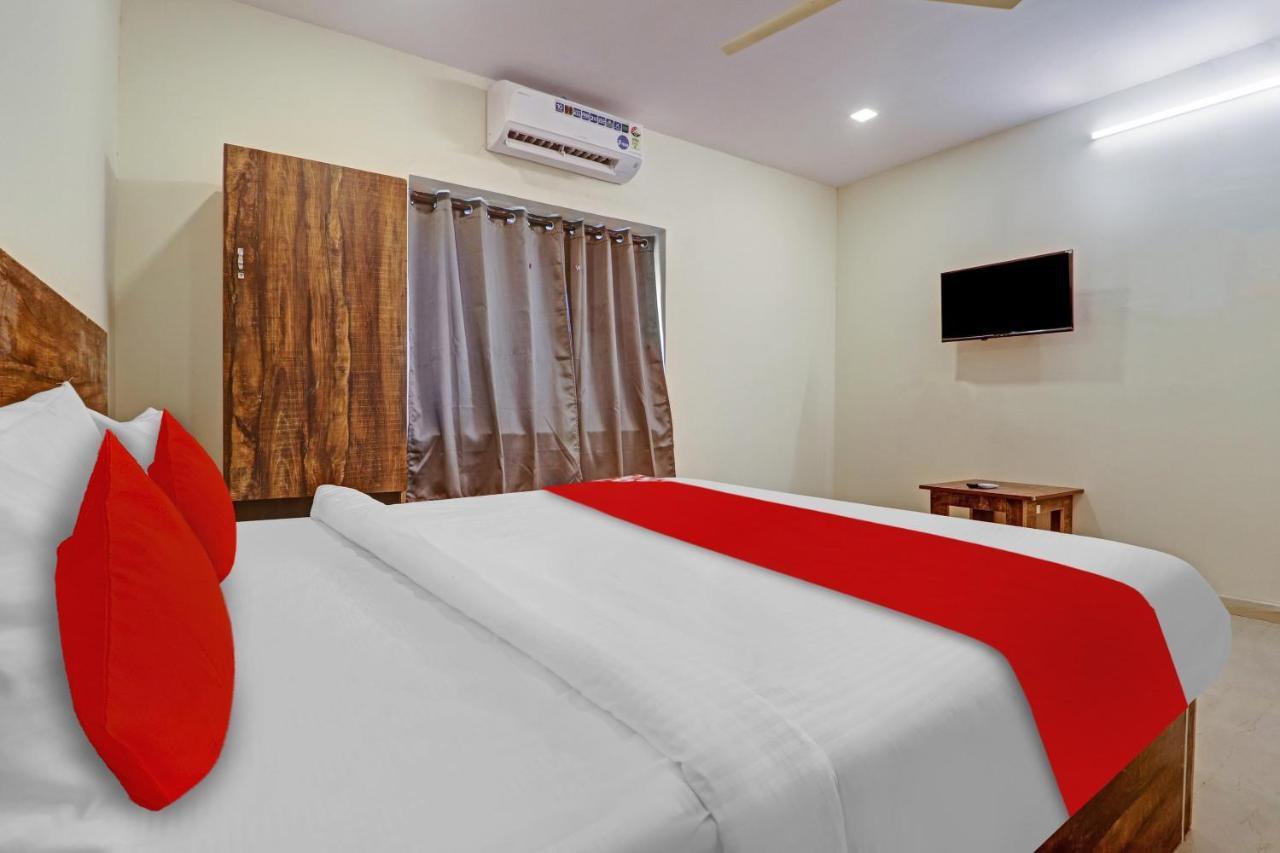 Hotel O R Square Inn Hyderabad Bagian luar foto